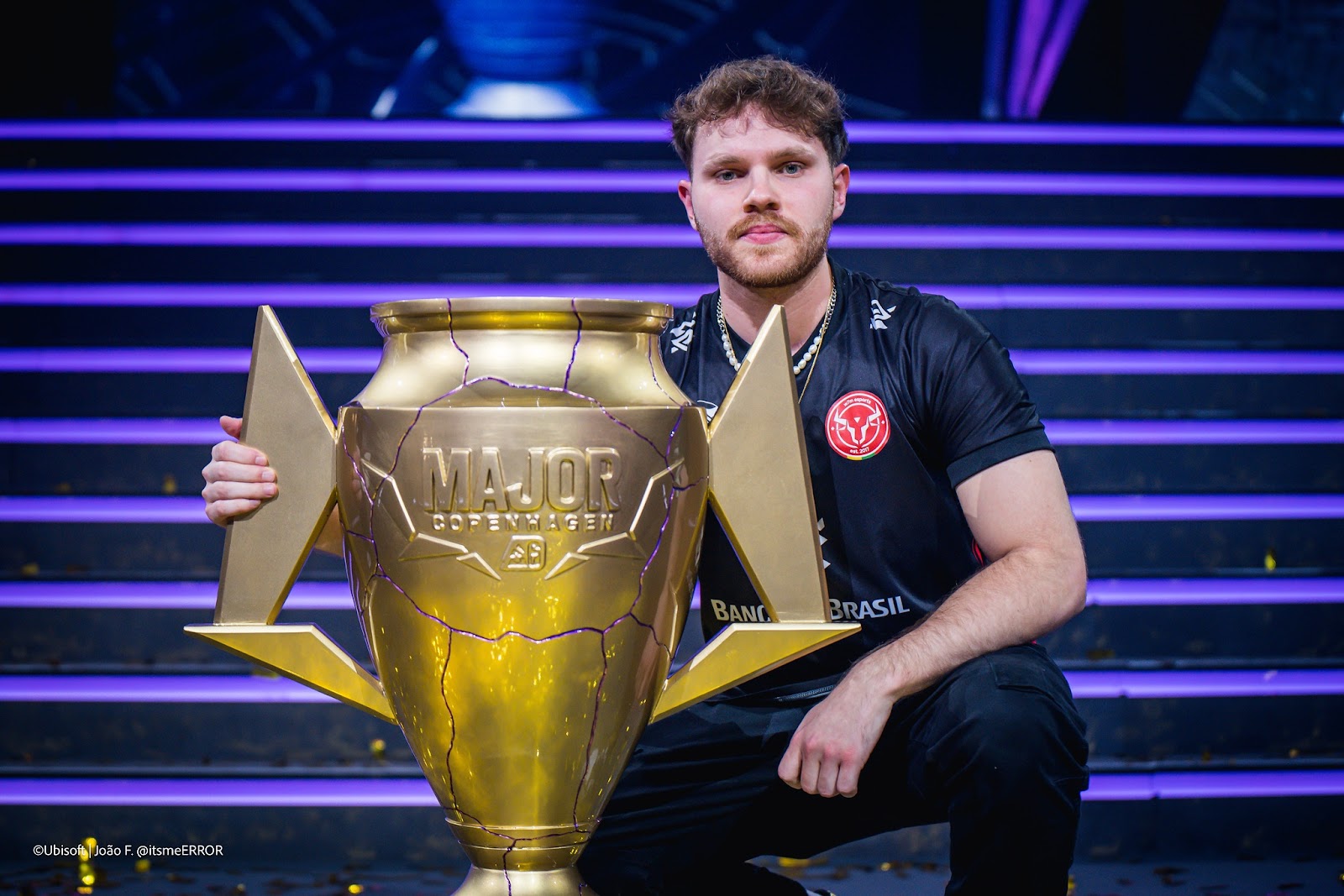 Top 10 best players of Rainbow Six Siege 2025